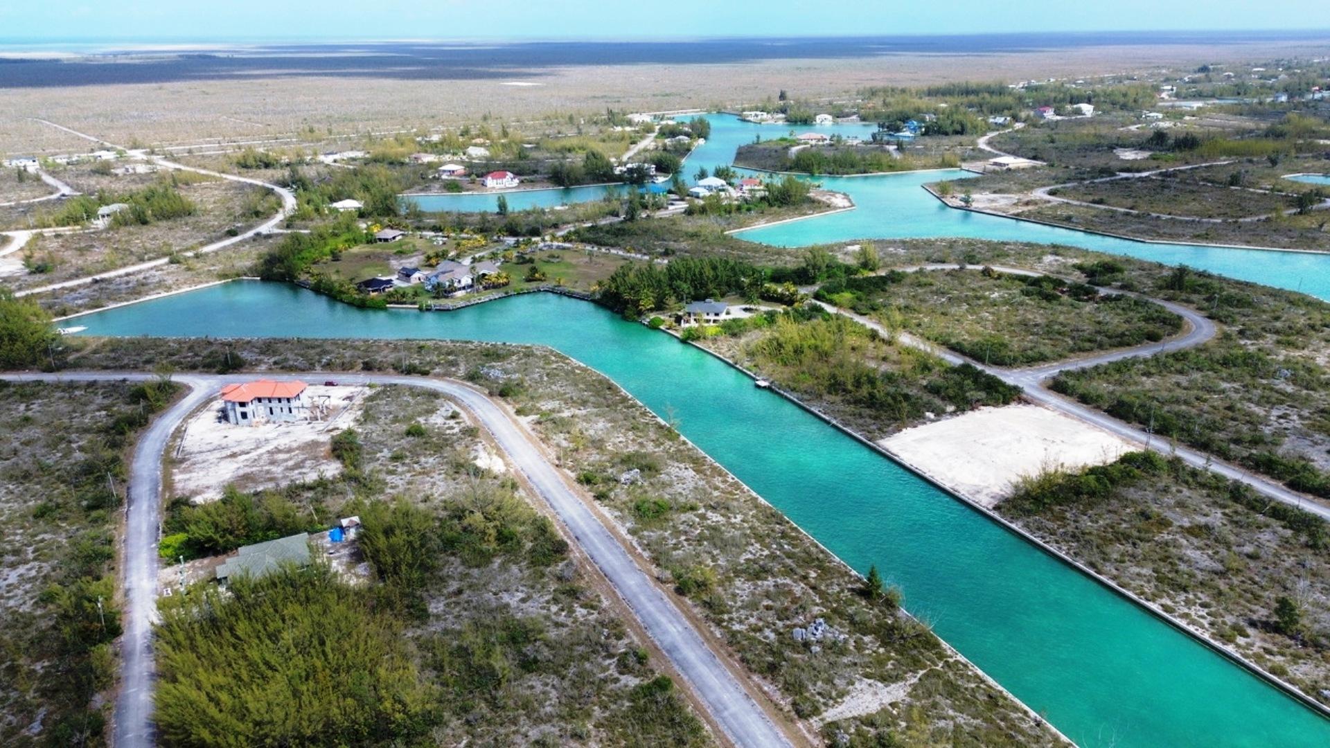 EMERALD BAY CANAL LOT