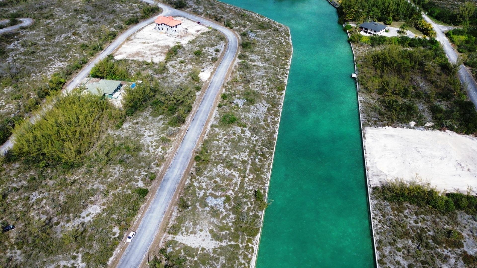 EMERALD BAY CANAL LOT