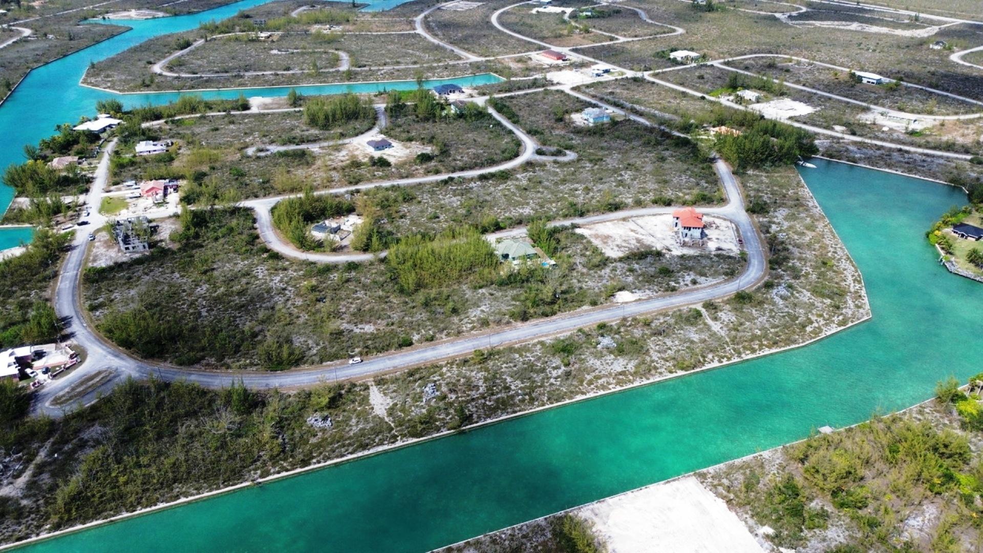 EMERALD BAY CANAL LOT