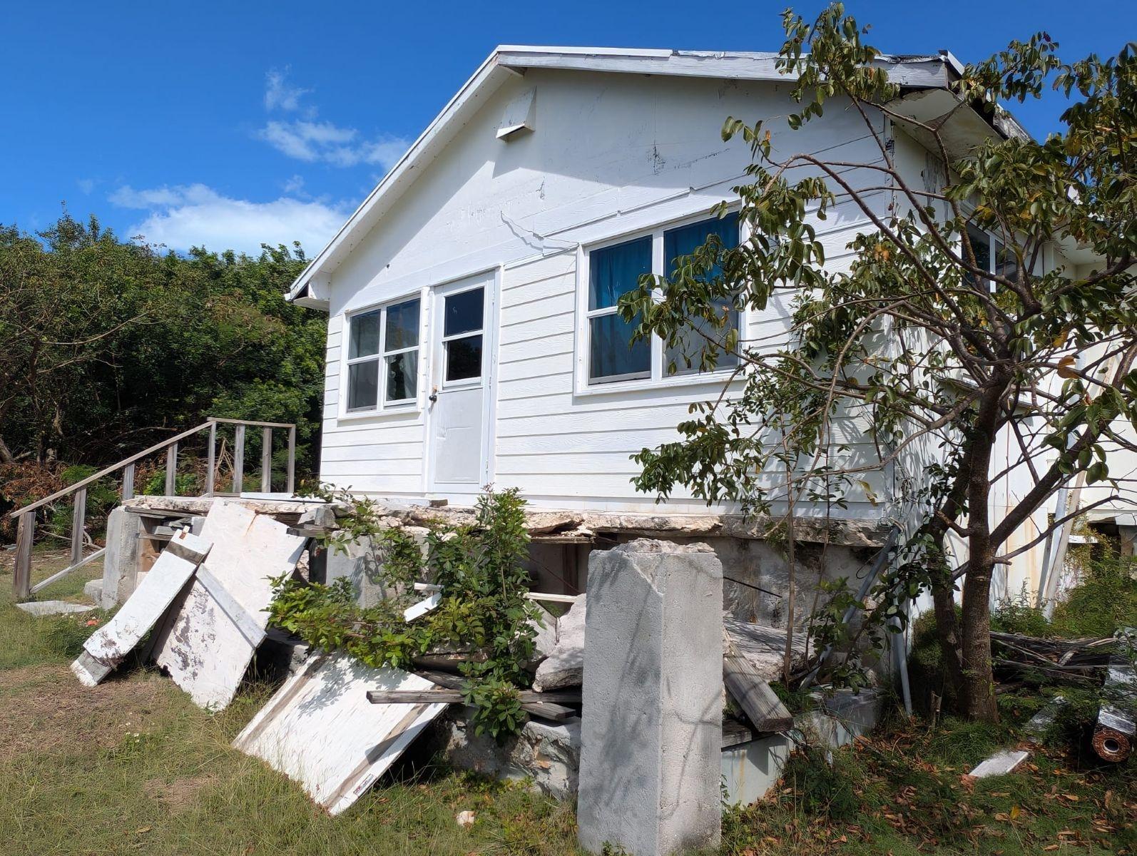 LOT A15, HERMANN ARENS