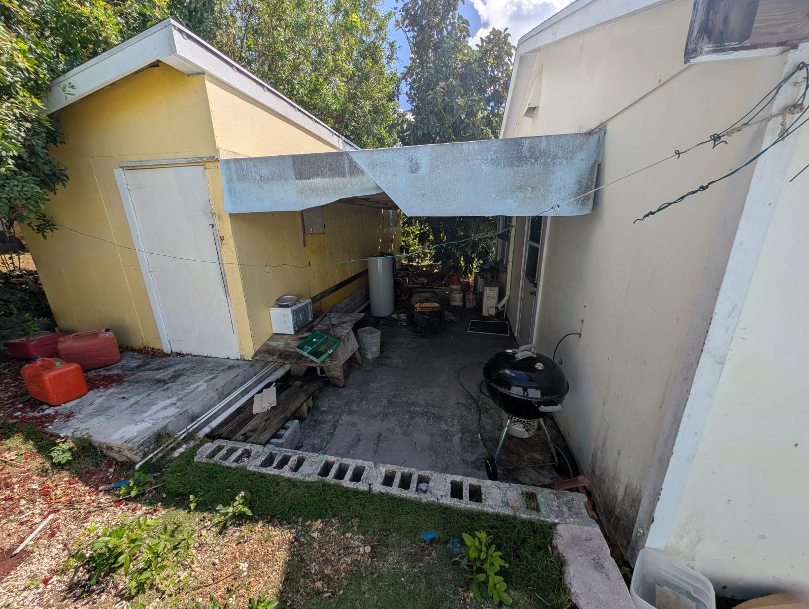 LOT A15, HERMANN ARENS