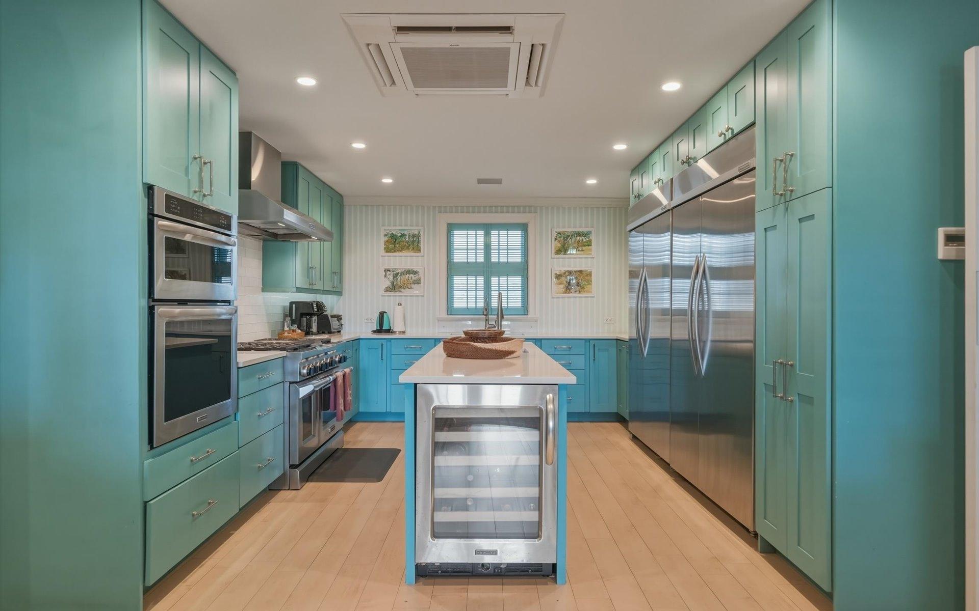 COTT 104, CLIFTON BAY DR.