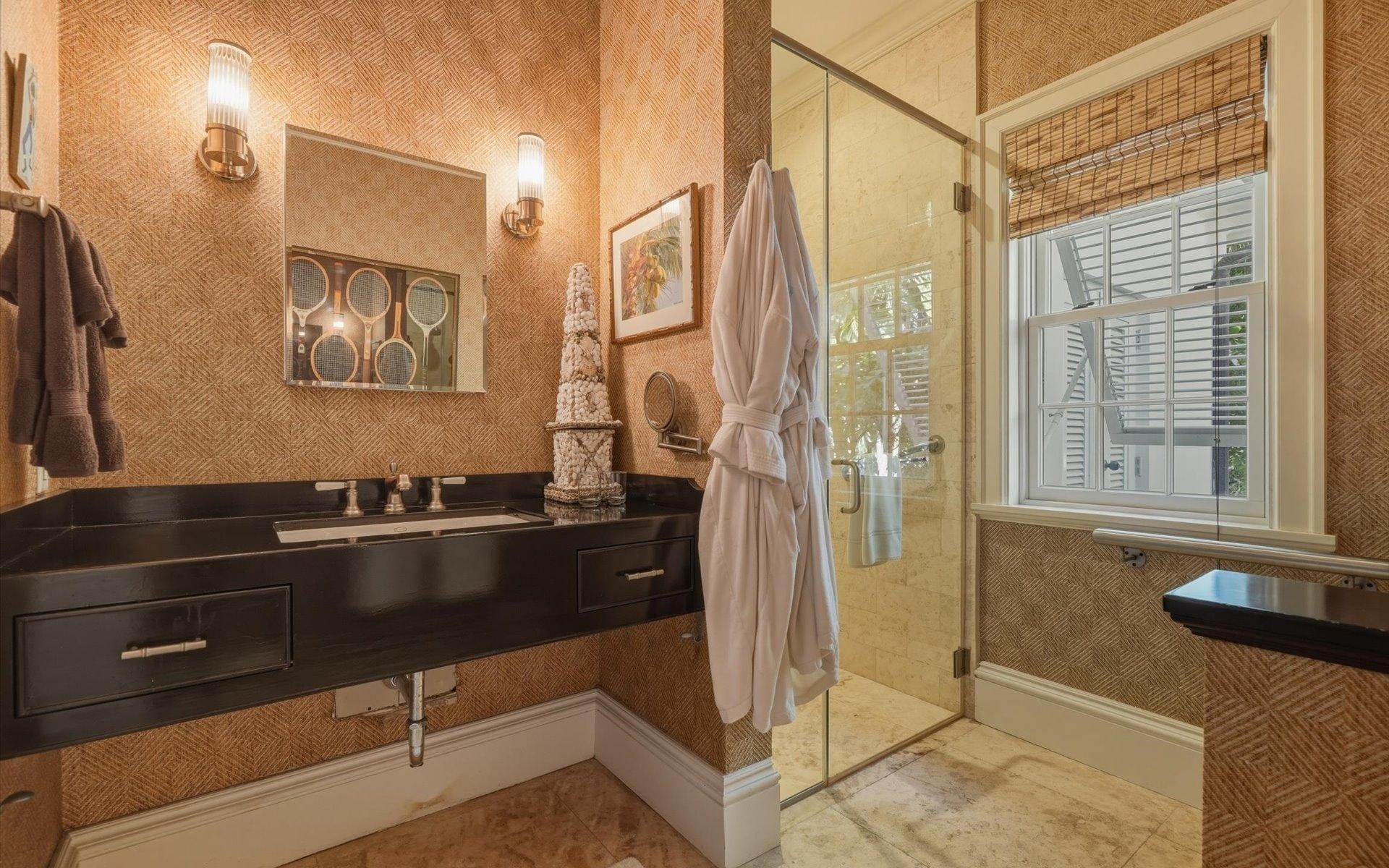 COTT 104, CLIFTON BAY DR.