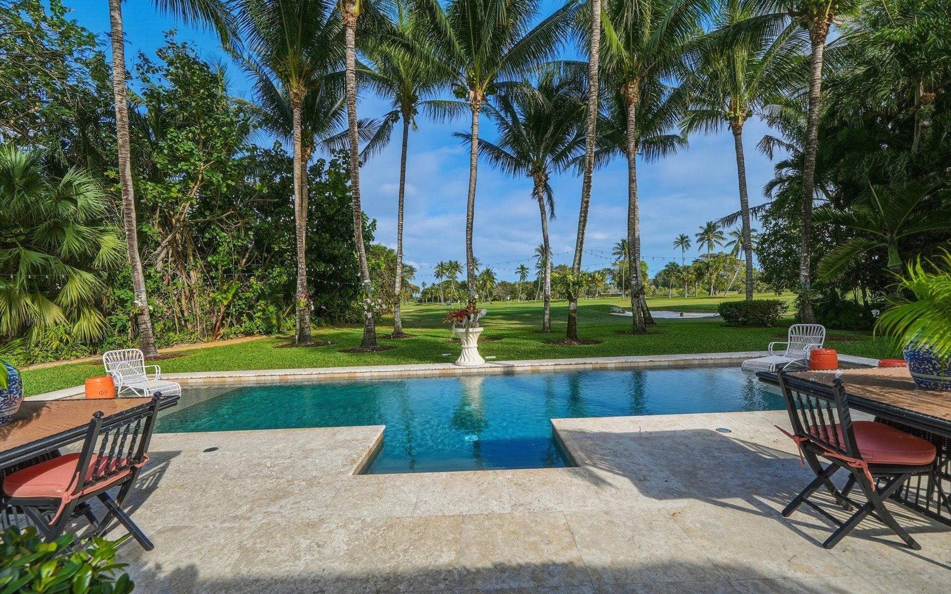 COTT 104, CLIFTON BAY DR.