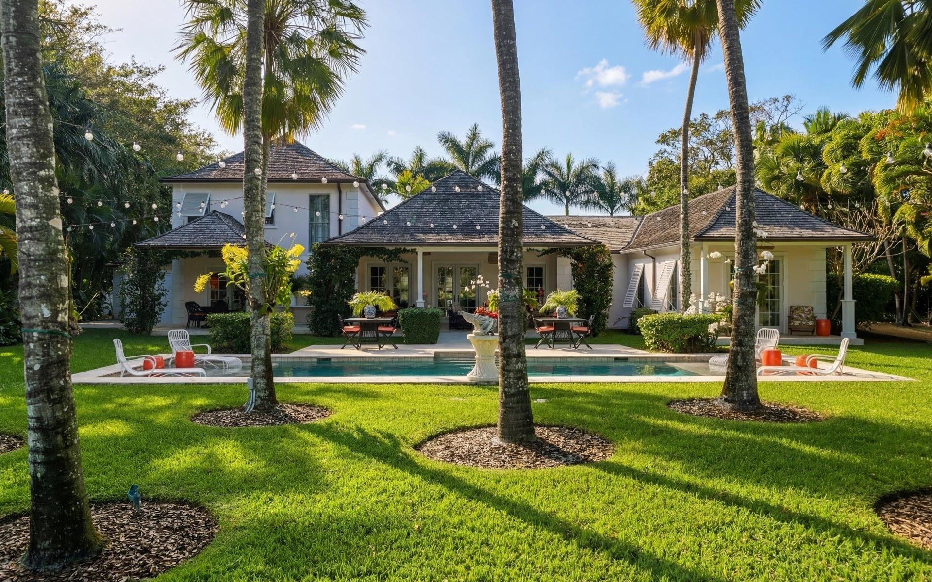 COTT 104, CLIFTON BAY DR.