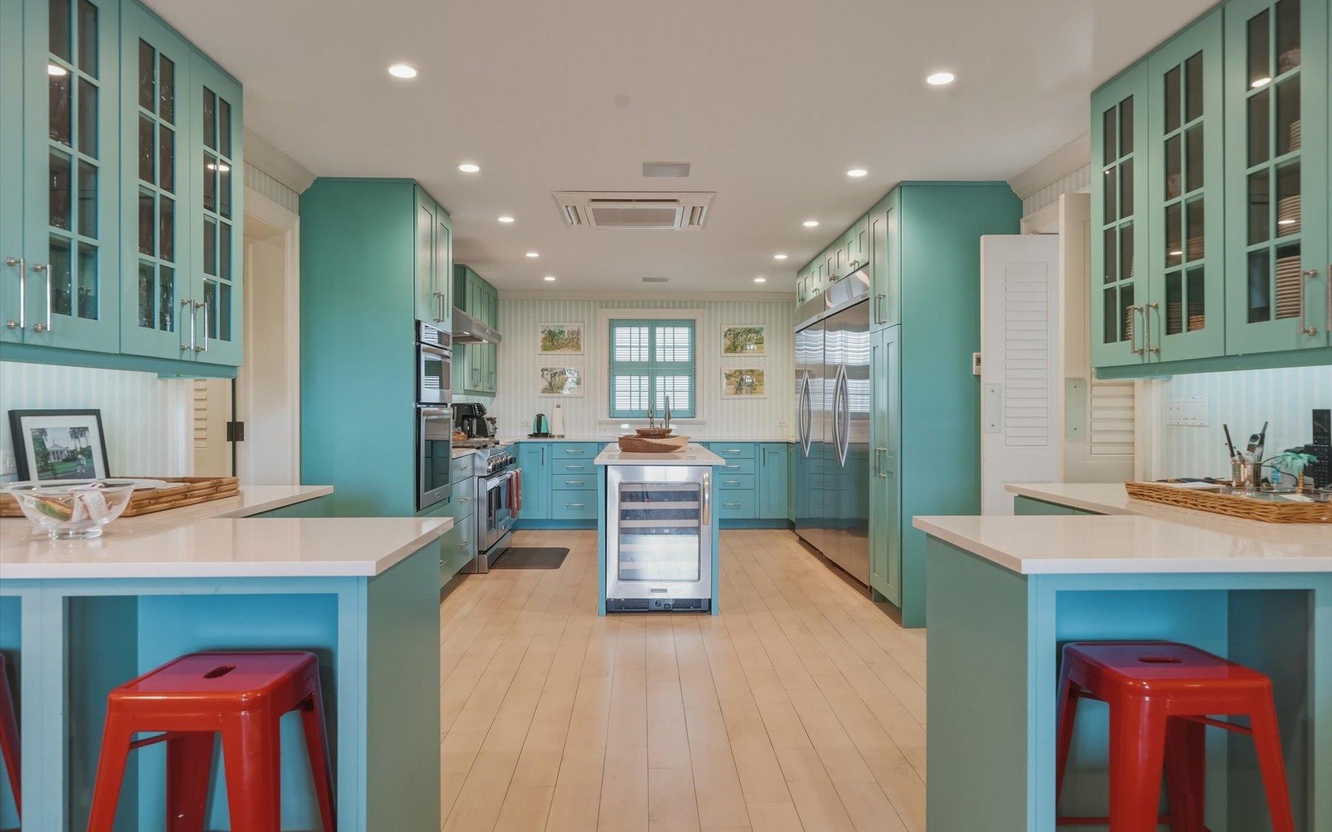 COTT 104, CLIFTON BAY DR.