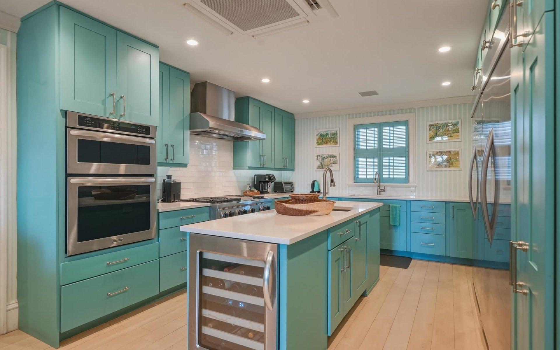 COTT 104, CLIFTON BAY DR.