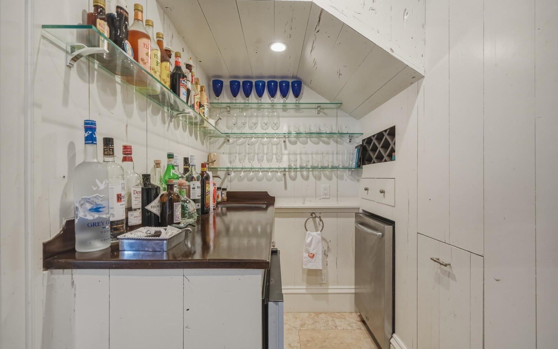 COTT 104, CLIFTON BAY DR.