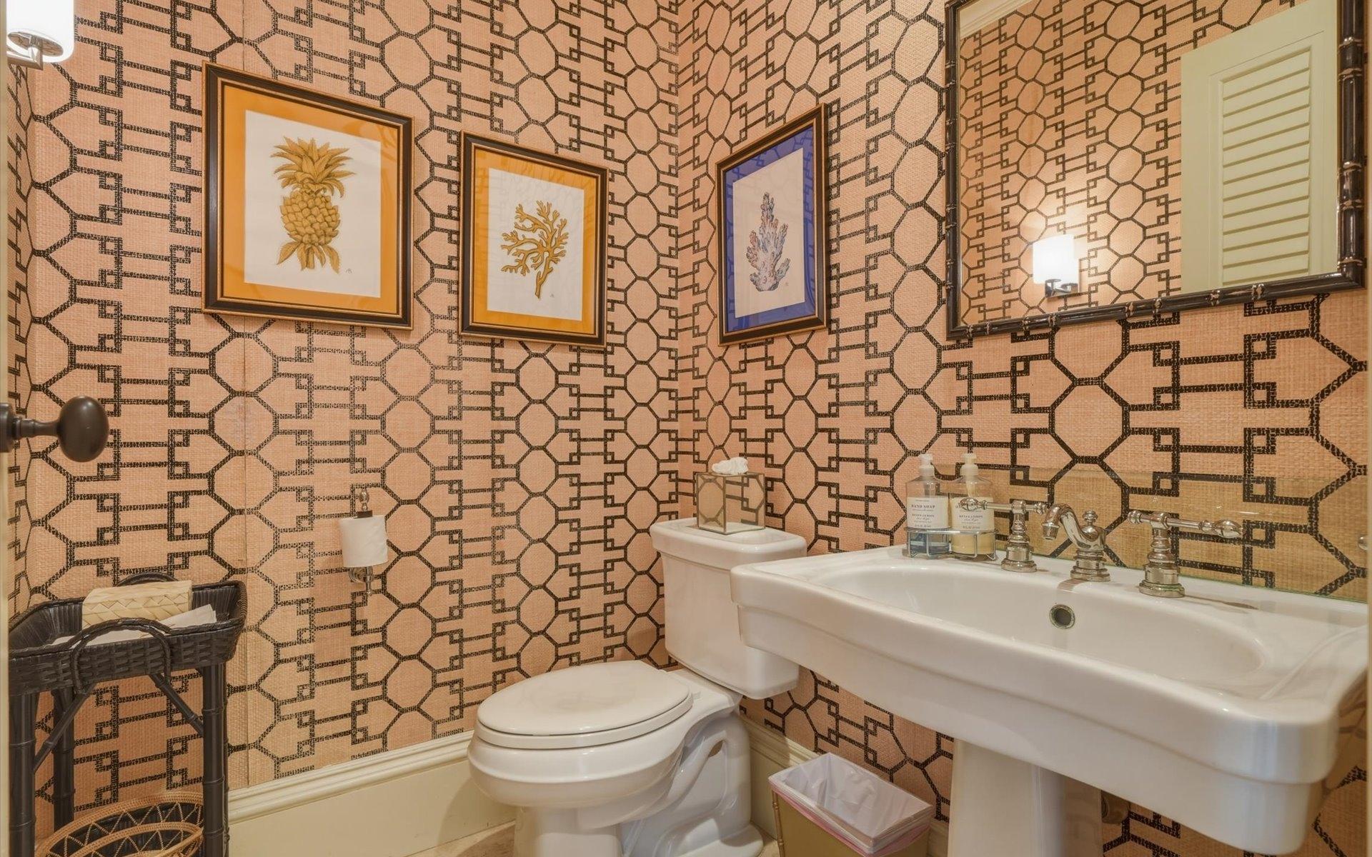 COTT 104, CLIFTON BAY DR.