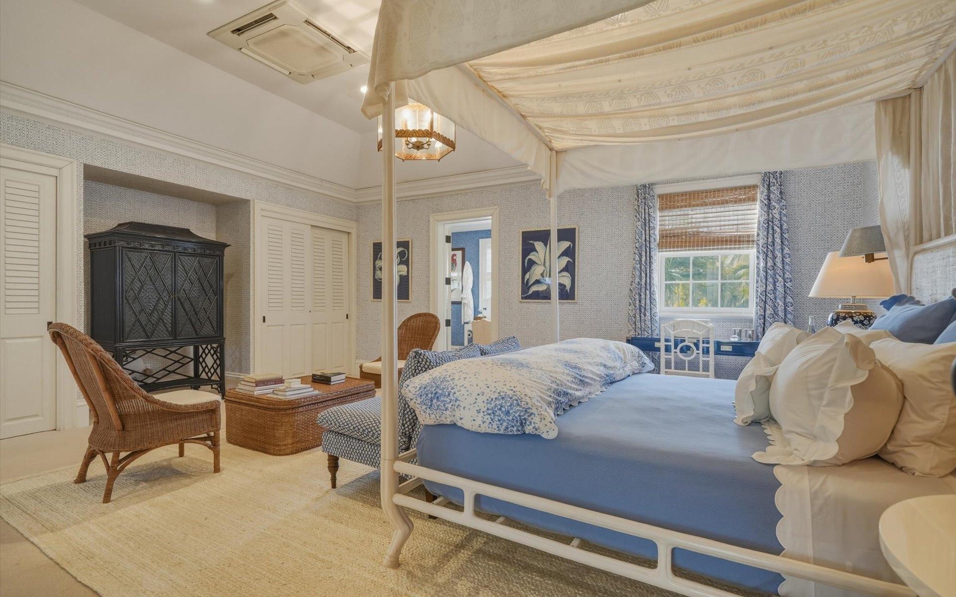 COTT 104, CLIFTON BAY DR.