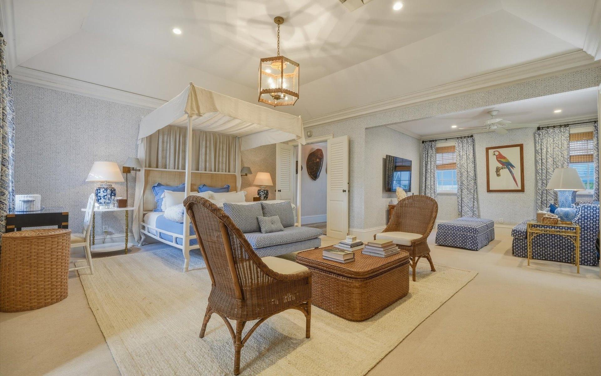 COTT 104, CLIFTON BAY DR.