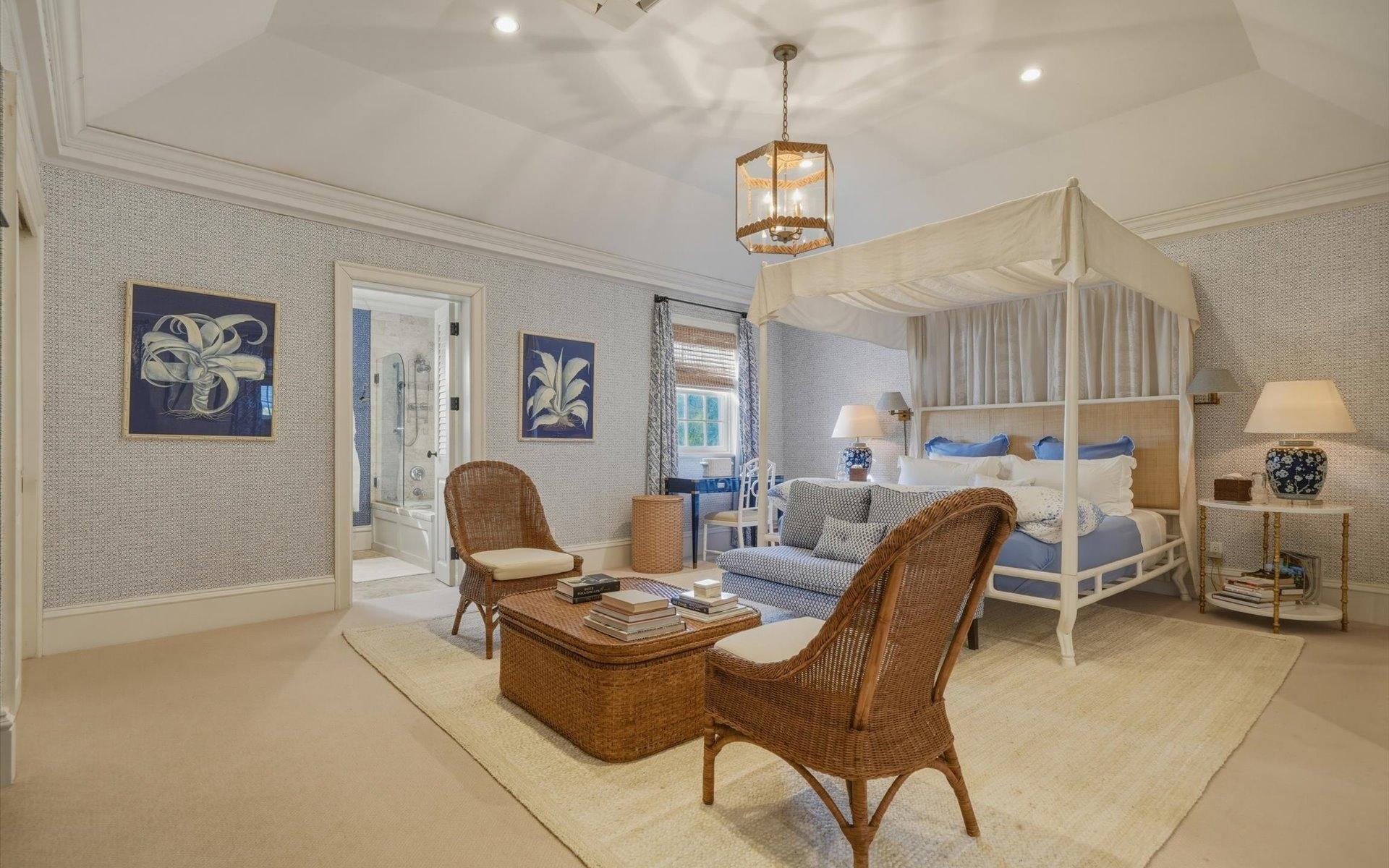 COTT 104, CLIFTON BAY DR.