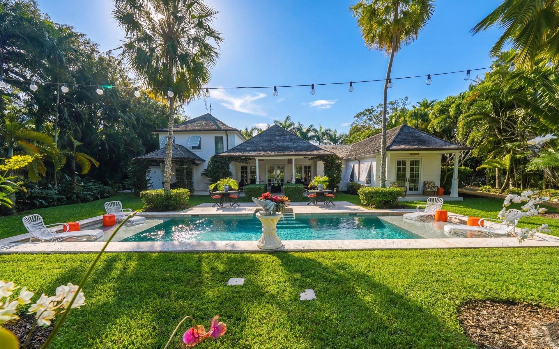 COTT 104, CLIFTON BAY DR.