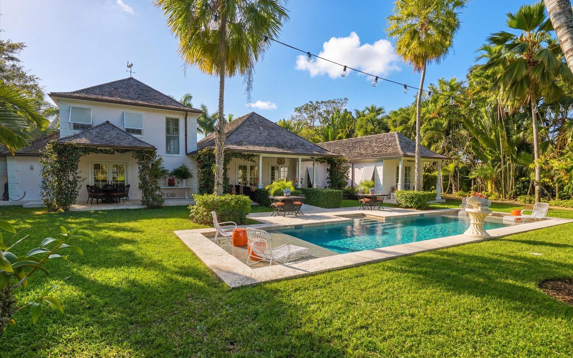 COTT 104, CLIFTON BAY DR.