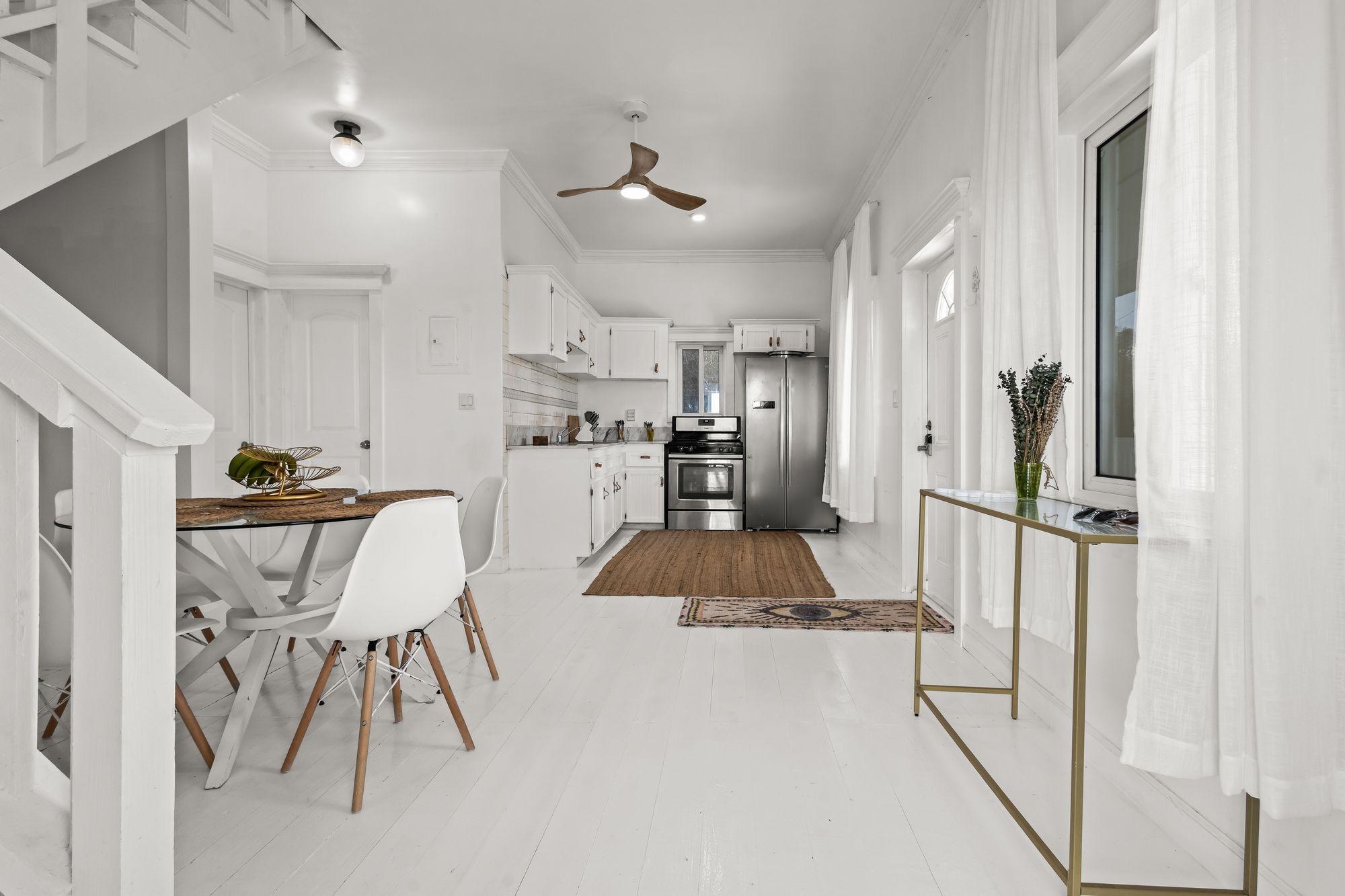 RAINBOW HILL CIRCLE HOUSE