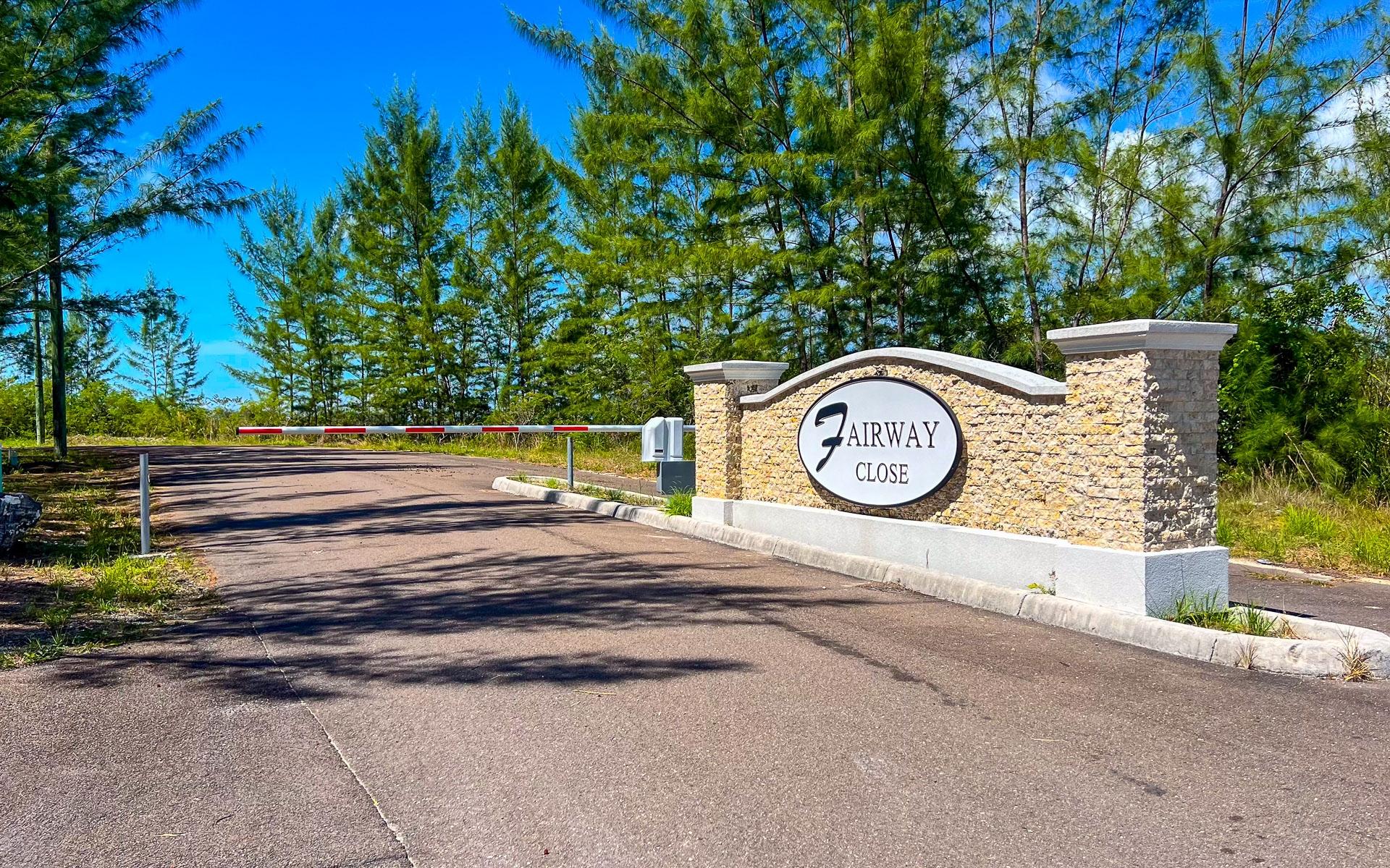 LOT 1, FAIRWAY CLOSE
