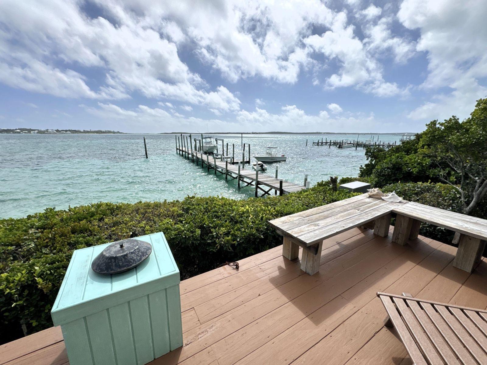 THE GREEN HOUSE, CAT 6 CA