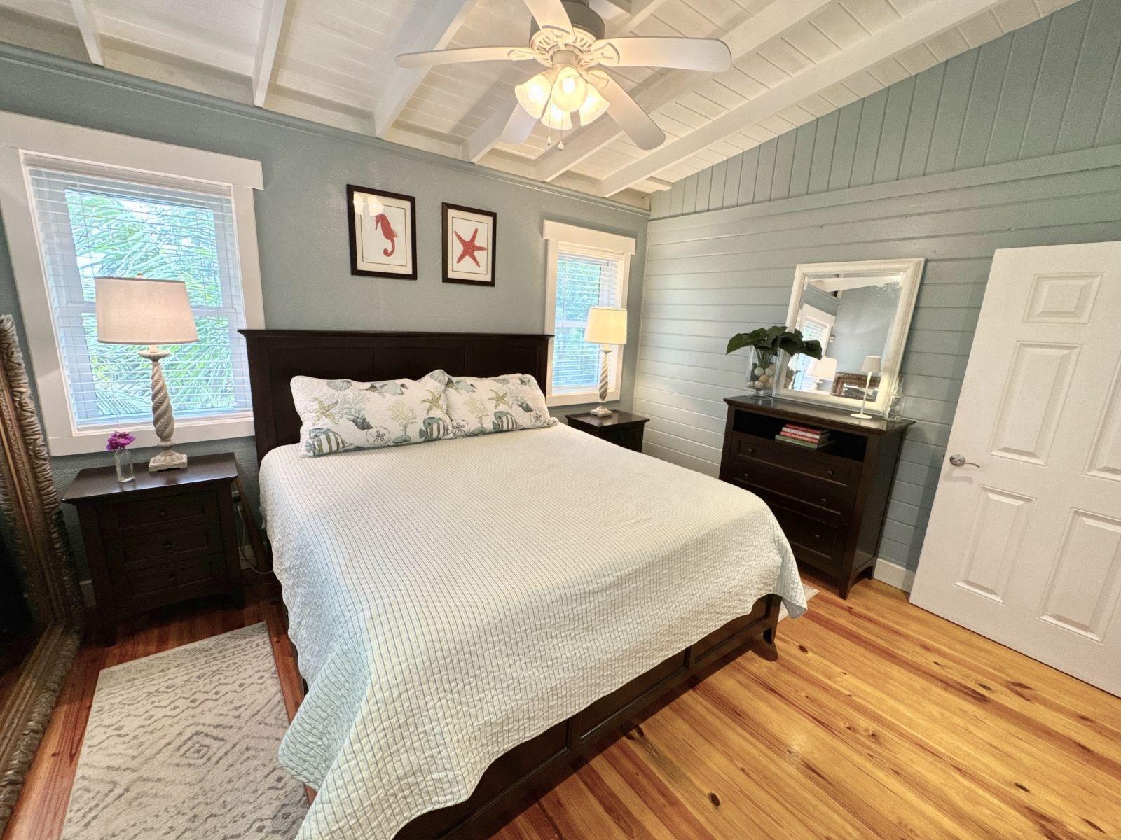 THE GREEN HOUSE, CAT 6 CA