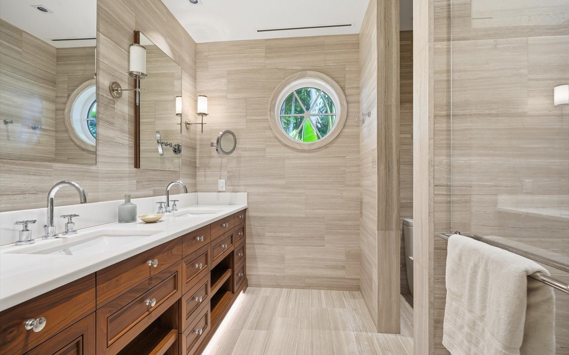 CARLEA HOUSE, CHELSEA PL