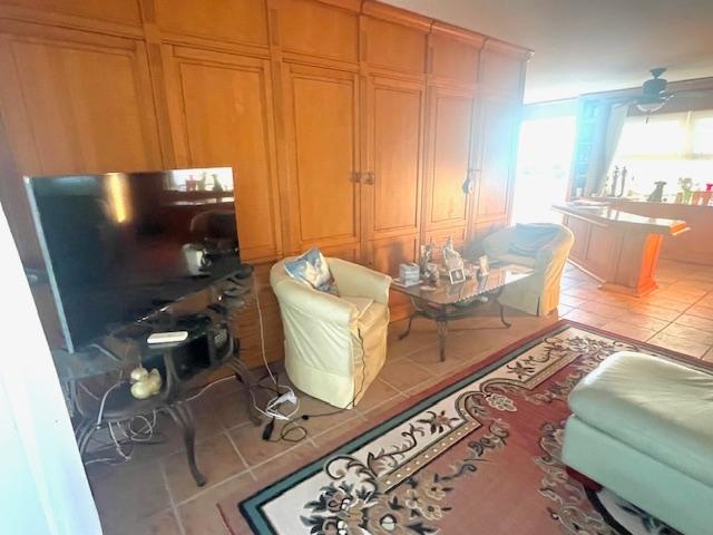 HARBOUR HOUSE TOWERS