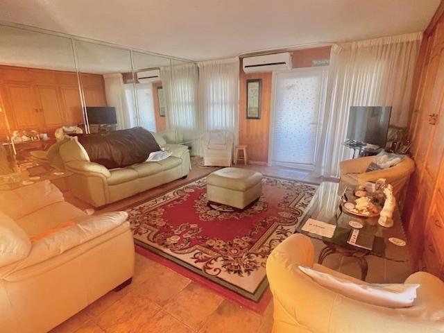 HARBOUR HOUSE TOWERS