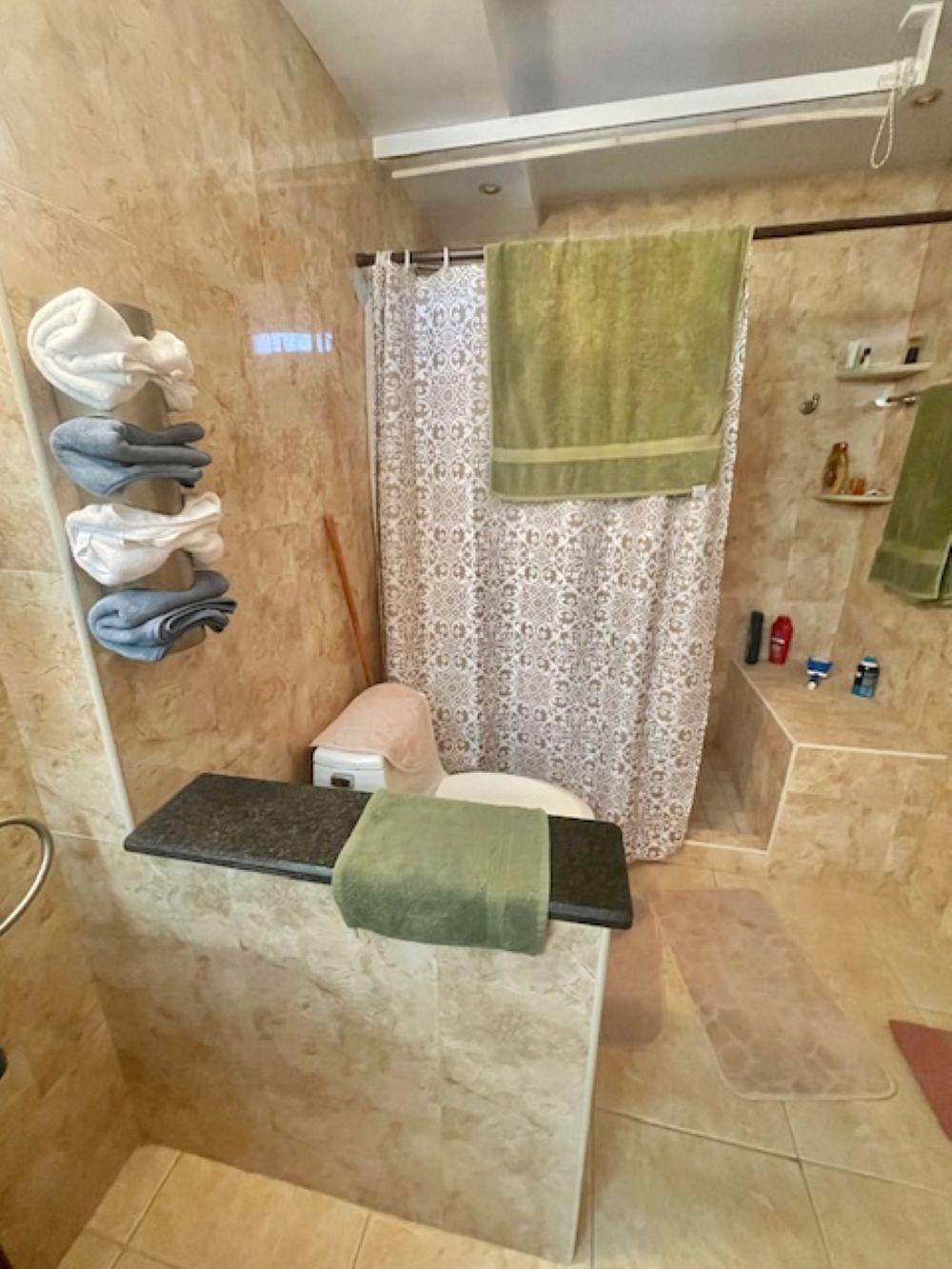 HARBOUR HOUSE TOWERS