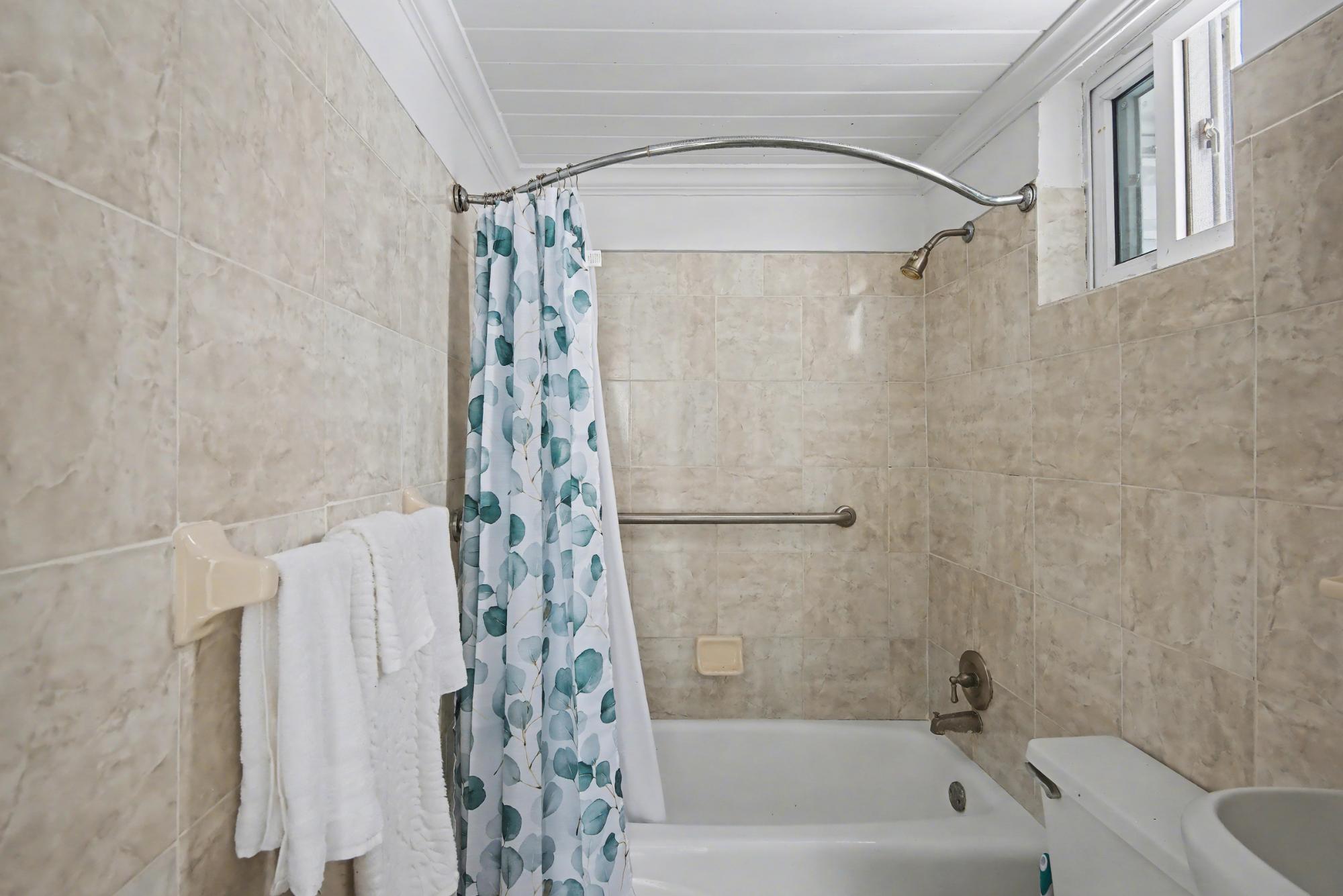 TOWERS OF CABLE BEACH