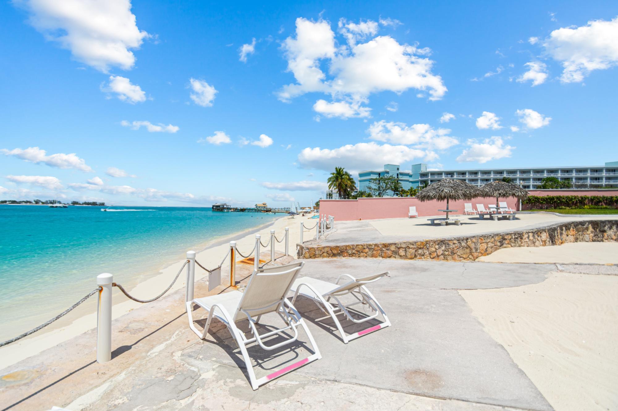 TOWERS OF CABLE BEACH