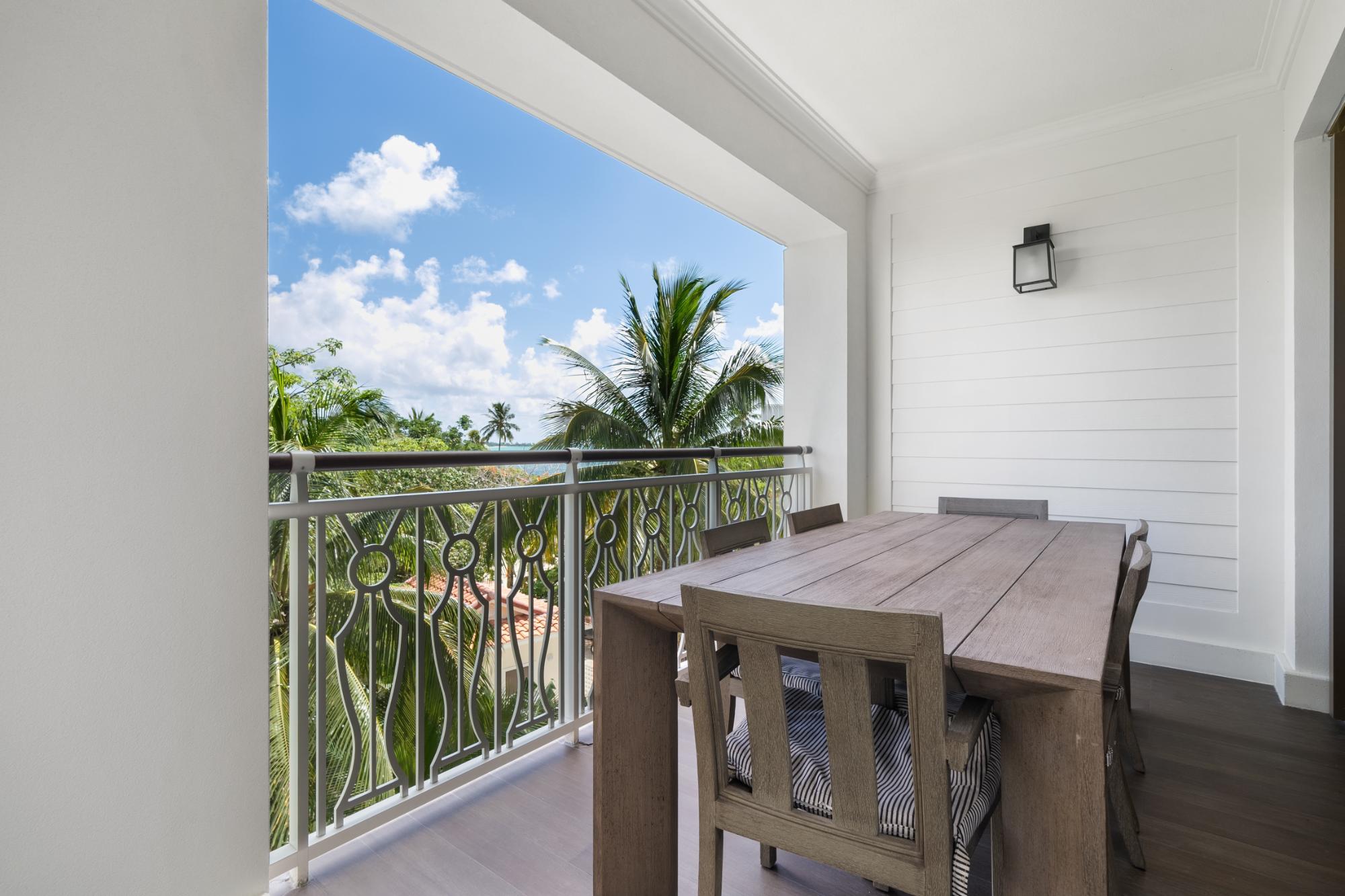 ROSEWOOD 710 / 711/ 712