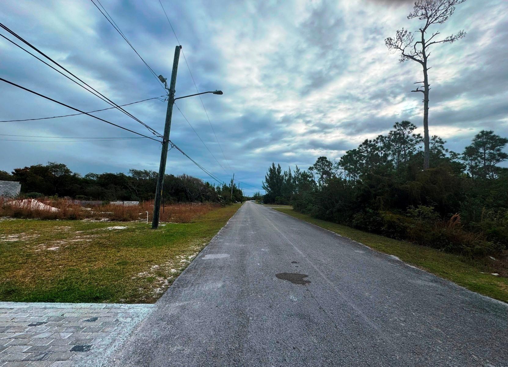 LOT 8, SOUTH BAHAMIA