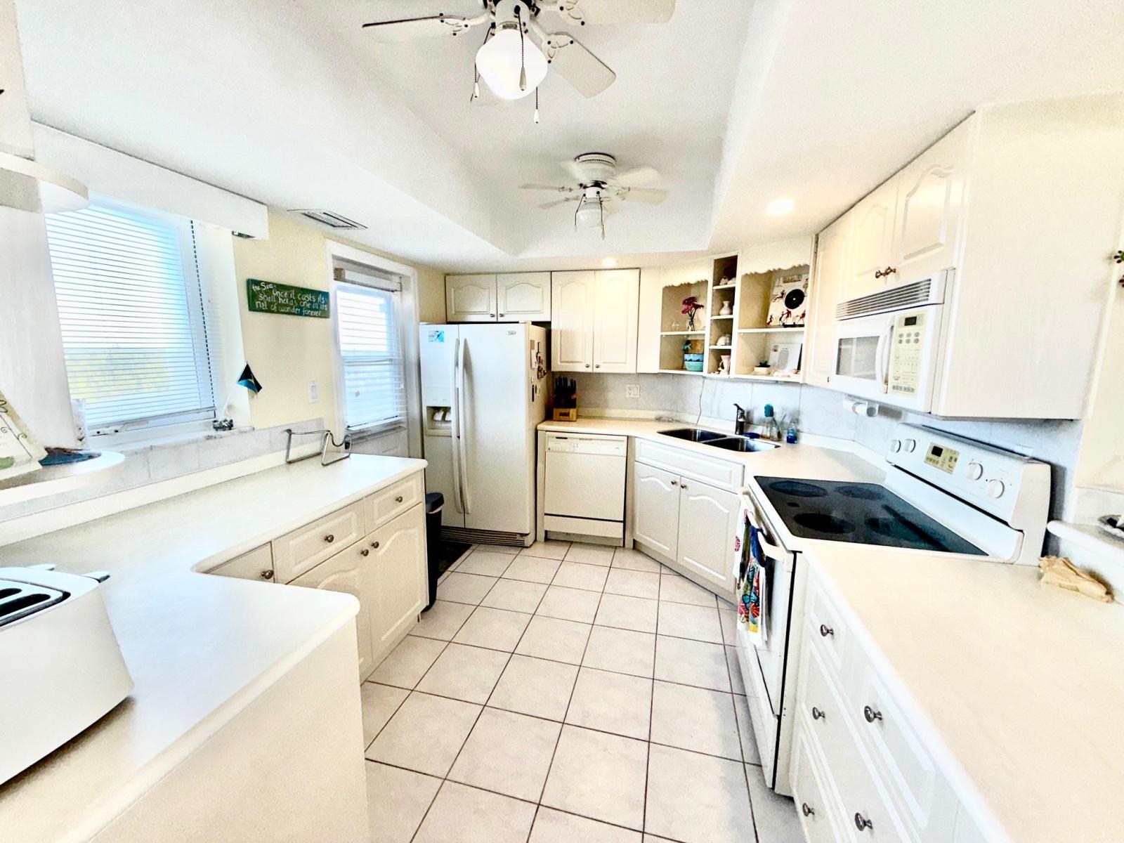 HARBOUR HOUSE TOWERS