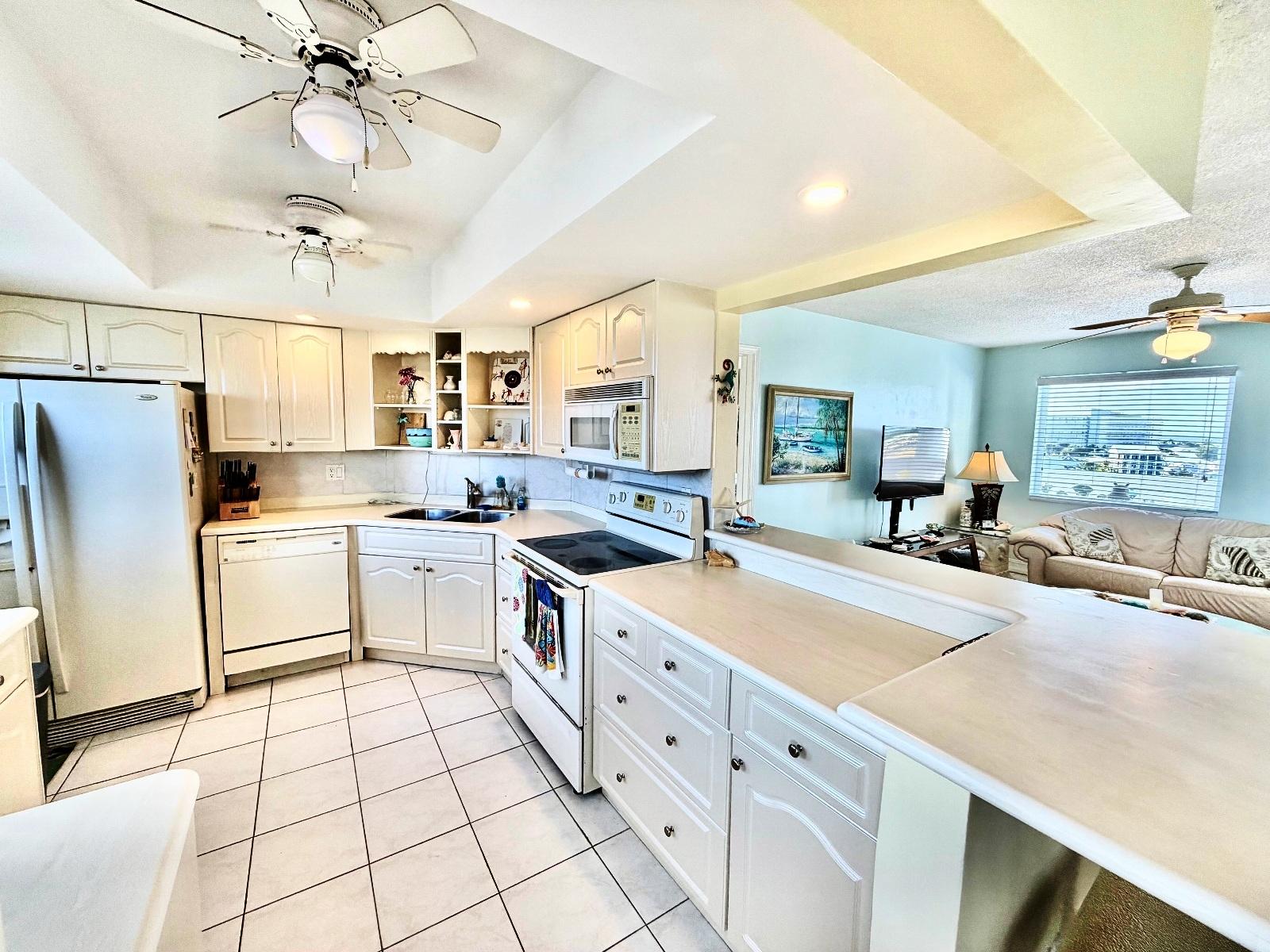 HARBOUR HOUSE TOWERS