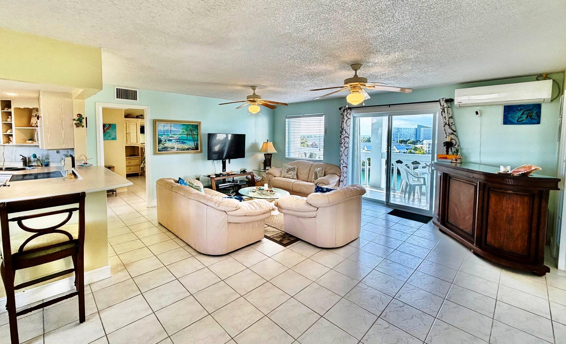 HARBOUR HOUSE TOWERS