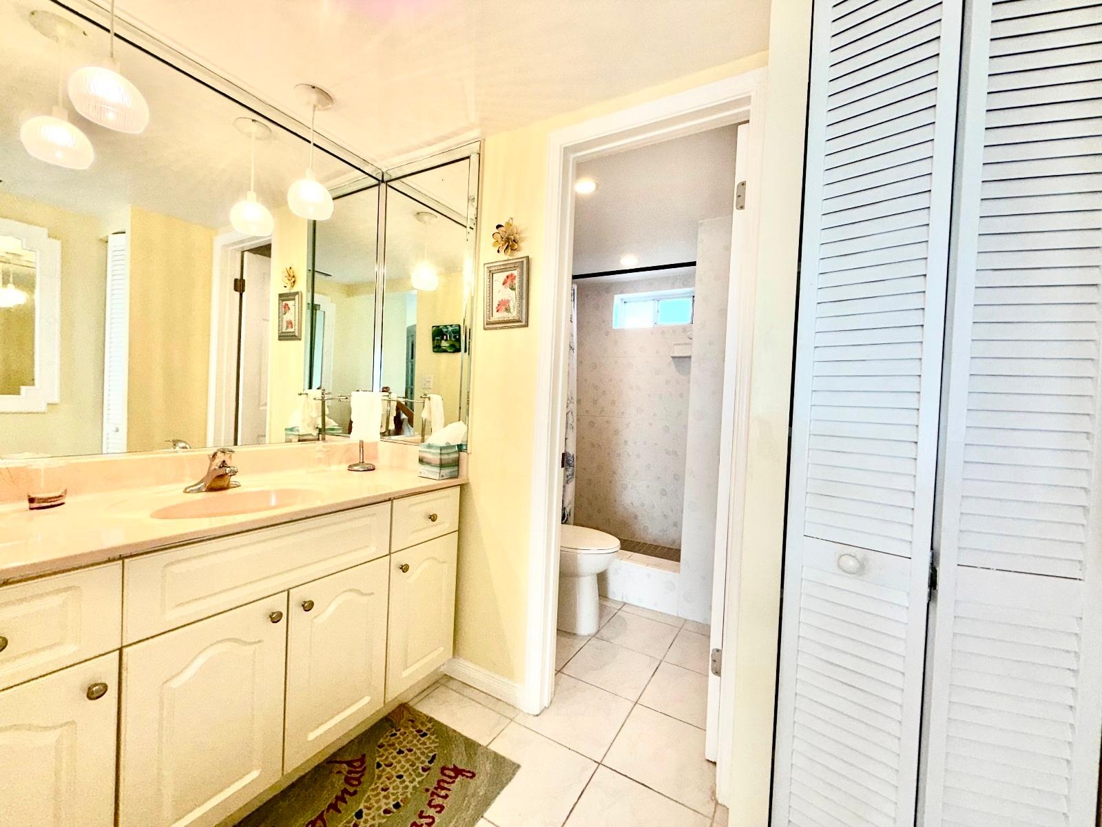 HARBOUR HOUSE TOWERS