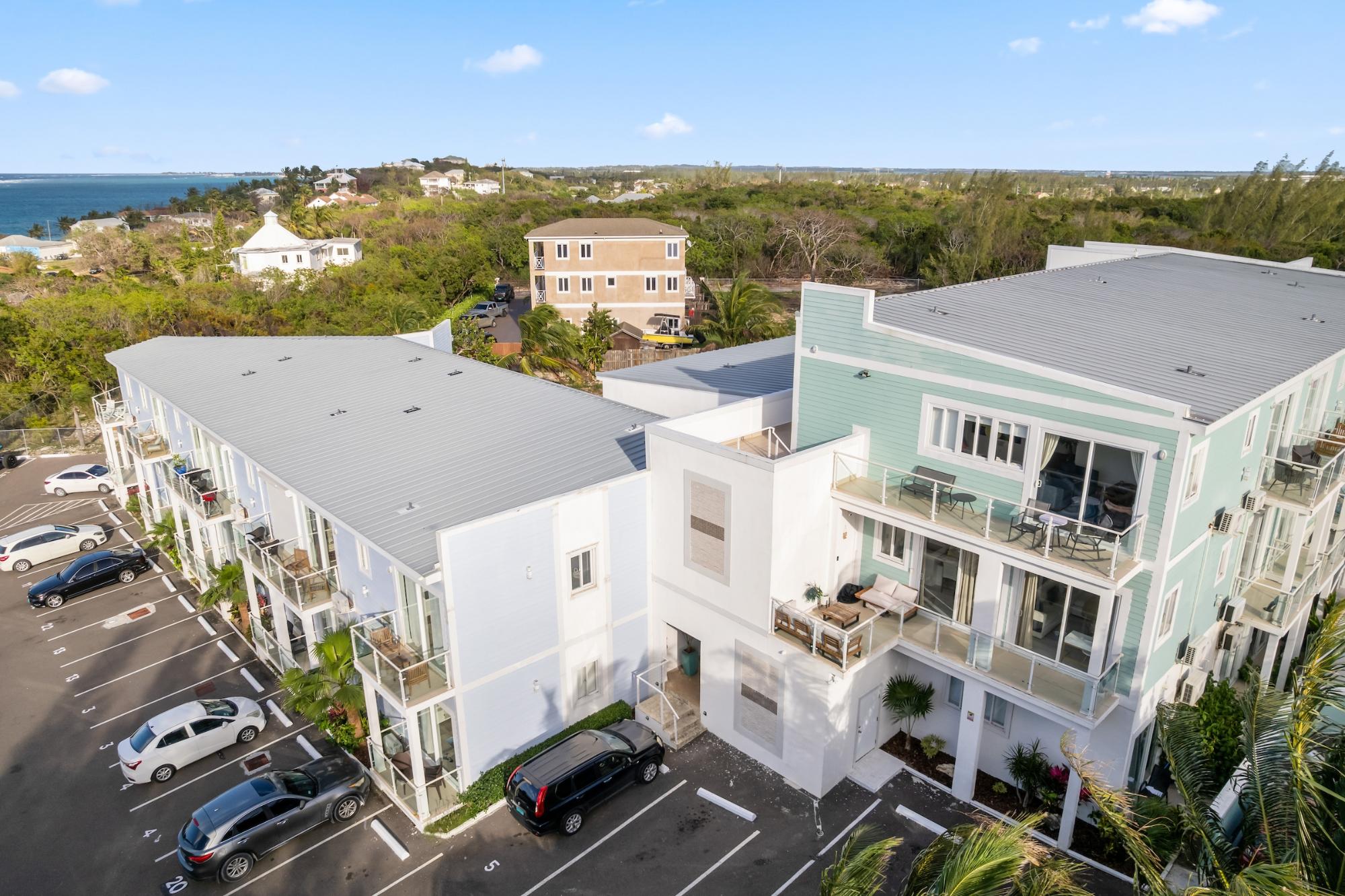 UNIT 5 MIRAMAR WEST