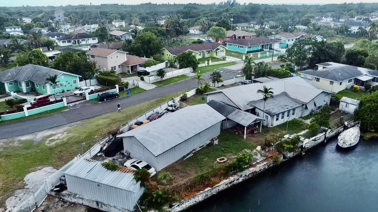 Canalfront Home