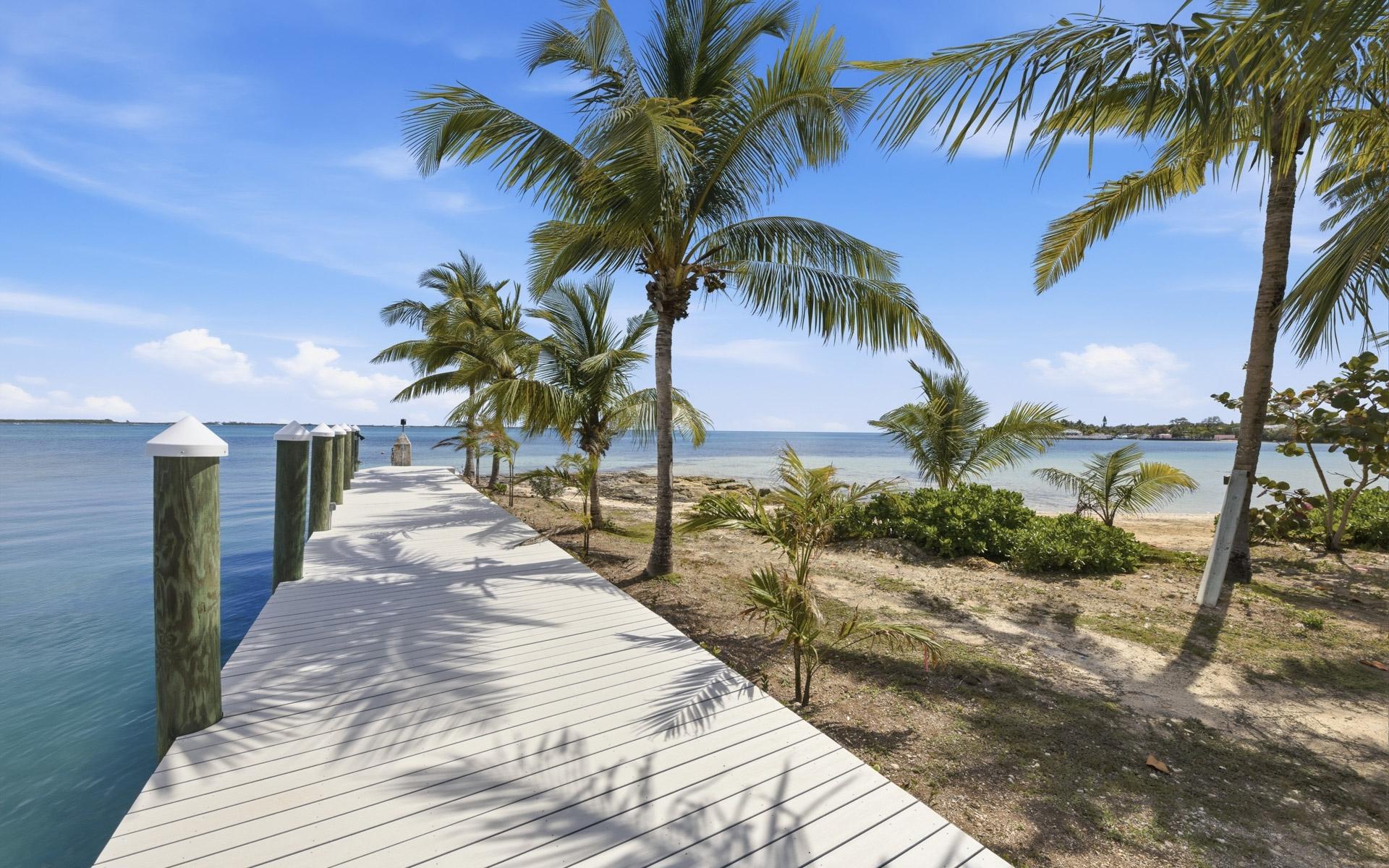 LOT A, COCONUT POINT