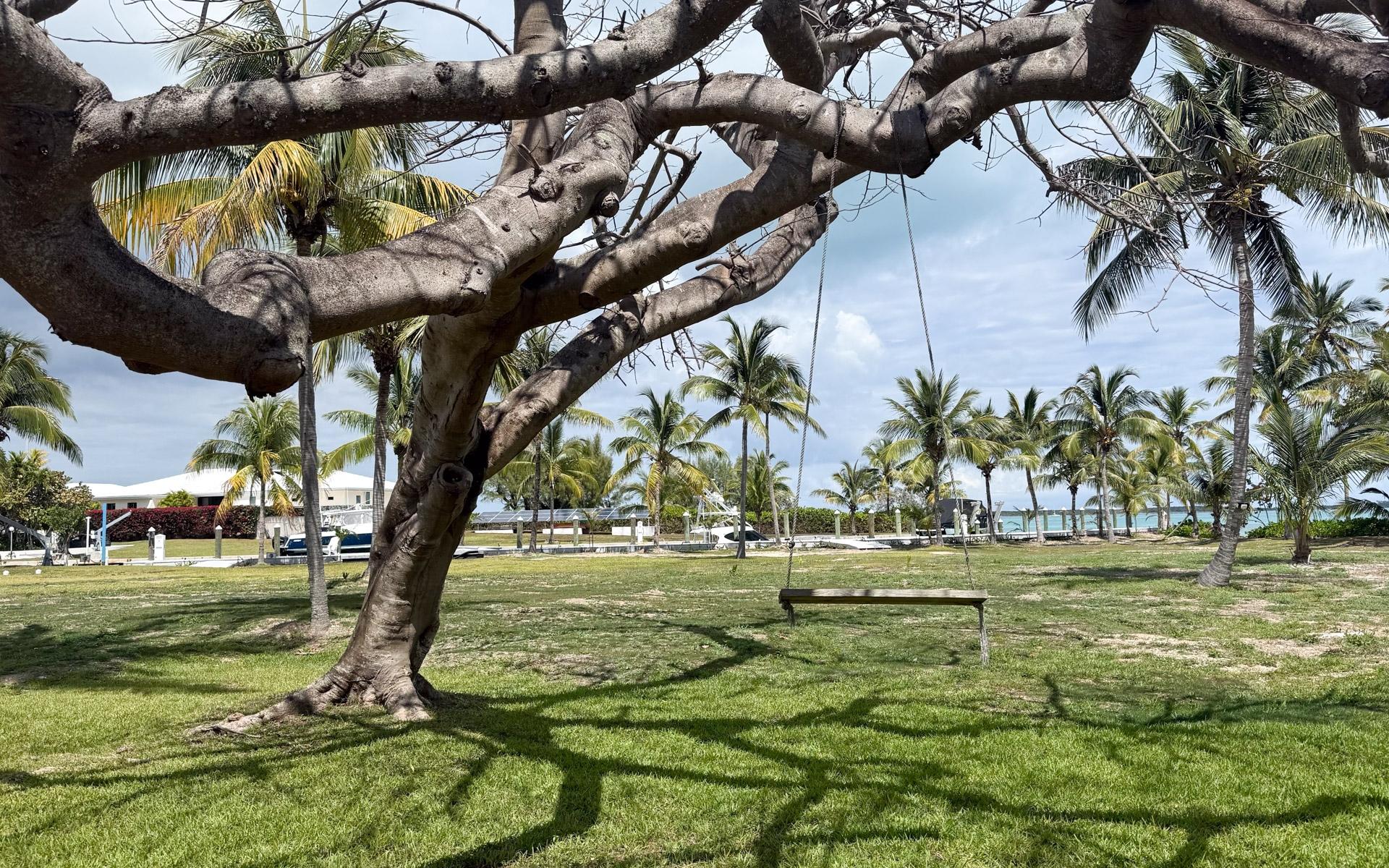 LOT A, COCONUT POINT