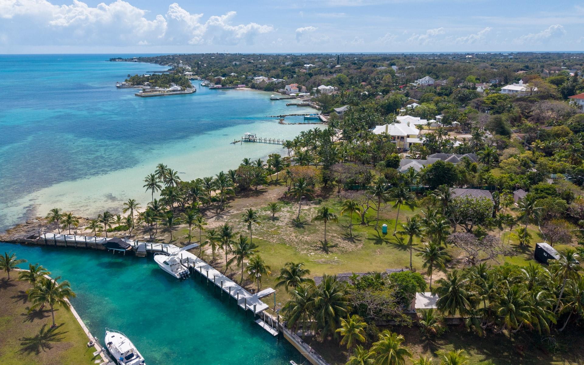 LOT A, COCONUT POINT