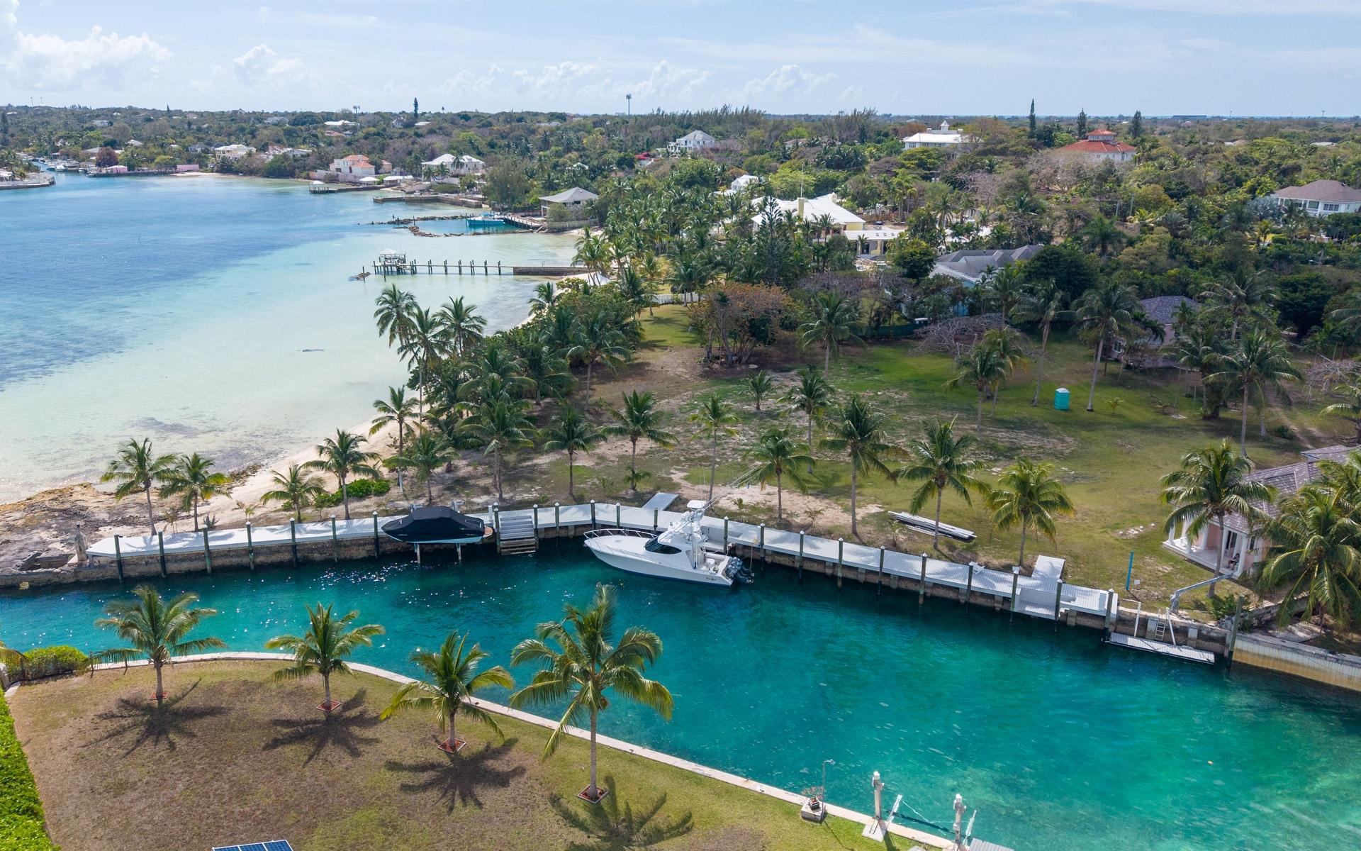 LOT A, COCONUT POINT