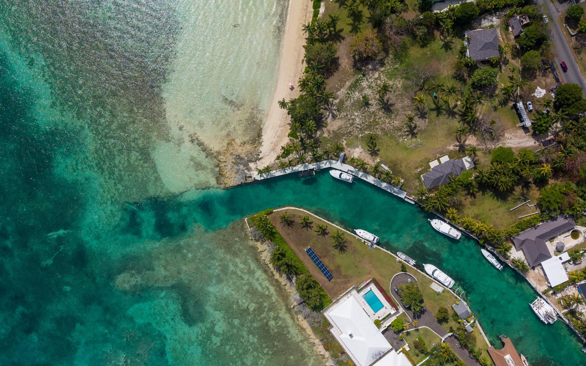 LOT A, COCONUT POINT