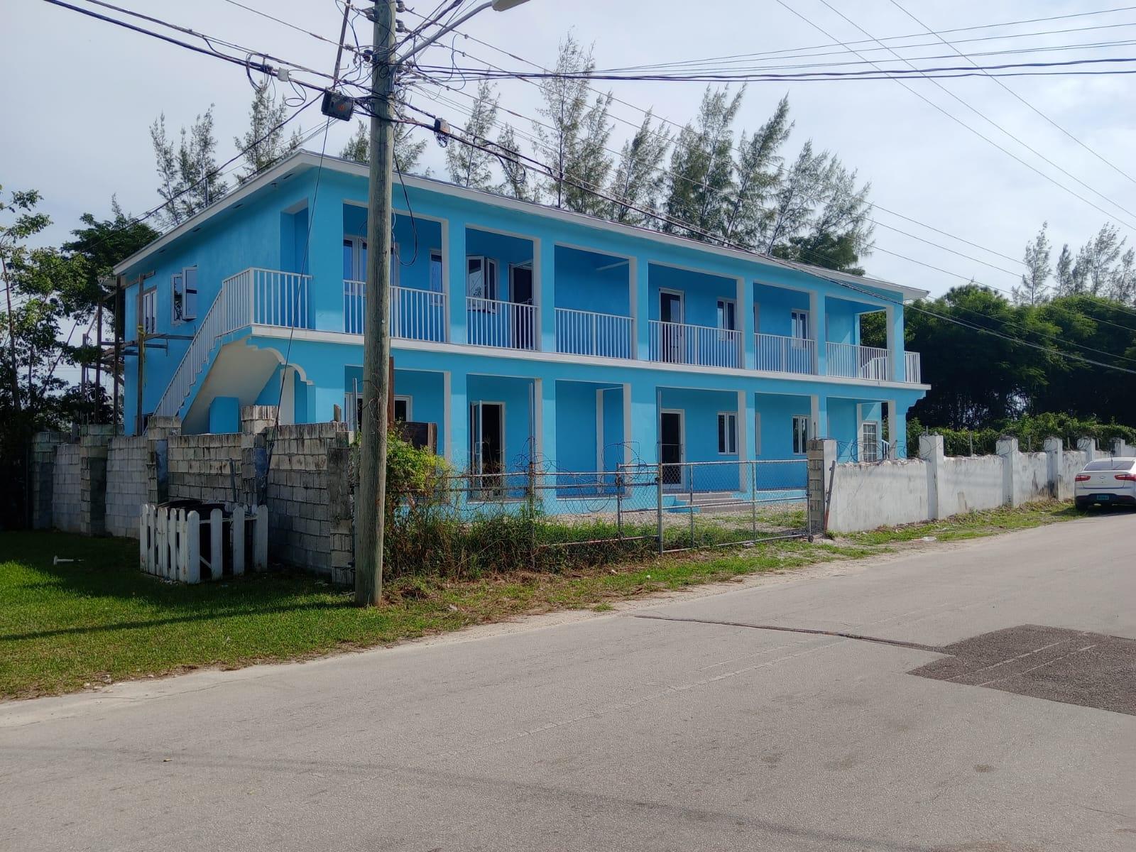 STAPLEDON EXECUTIVE SUITE