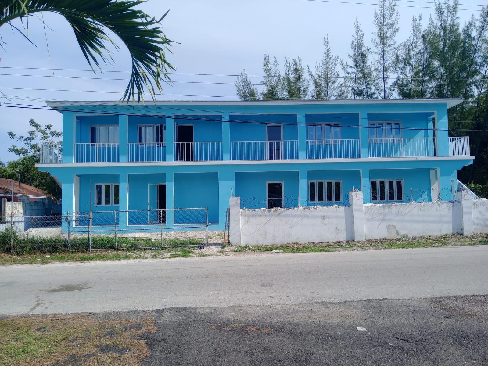 STAPLEDON EXECUTIVE SUITE