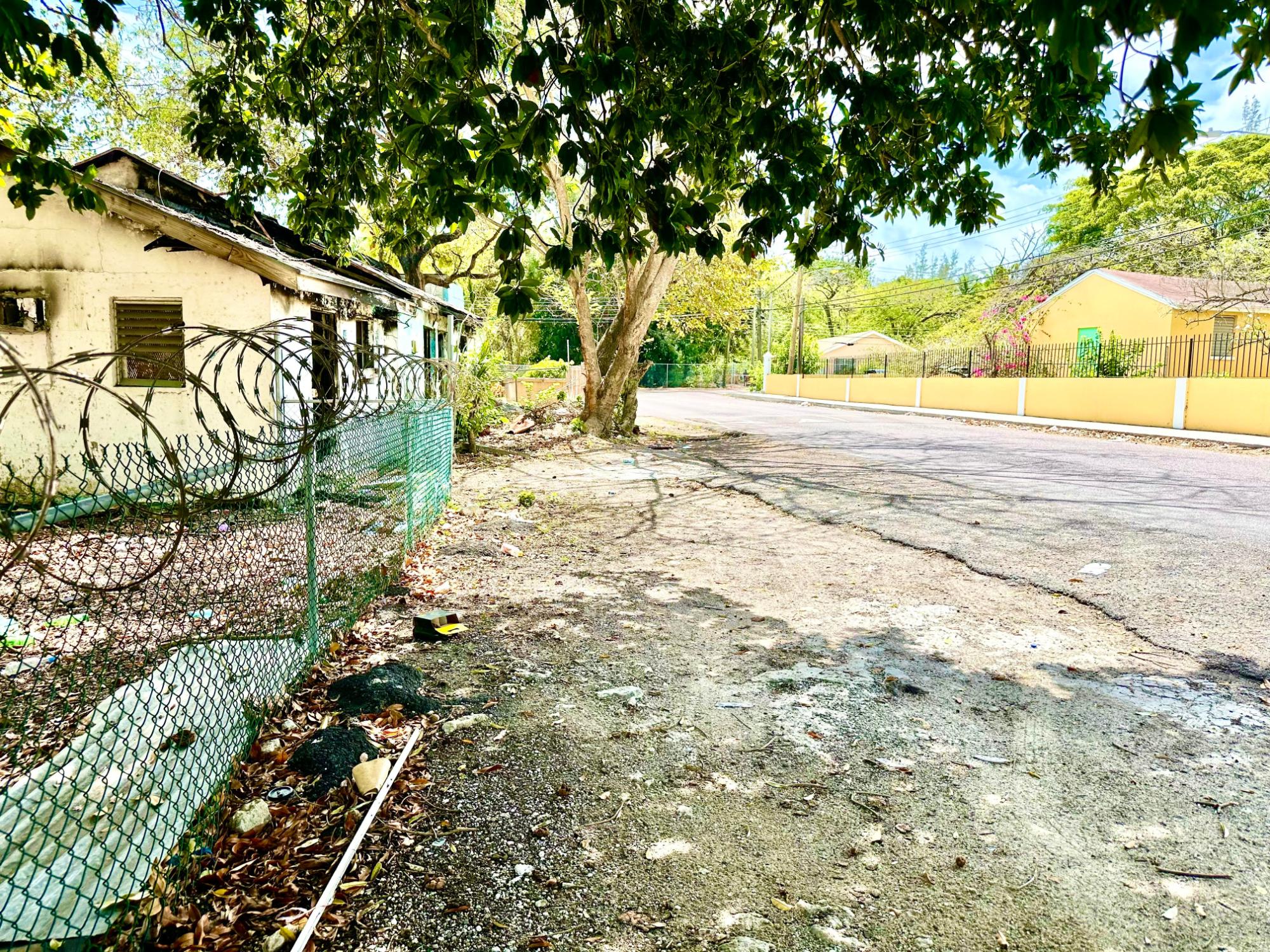 SF Home &14,833 lot!