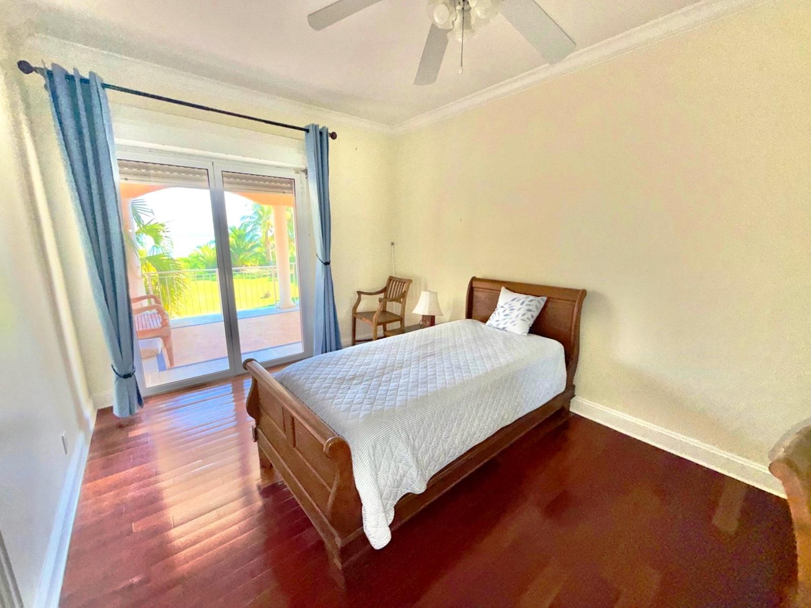 FORTUNE BAY BEACHFRONT