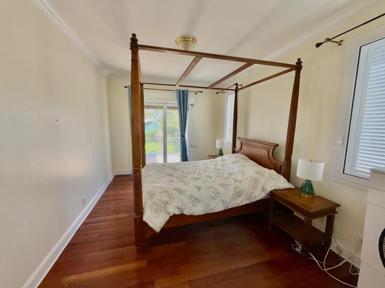 FORTUNE BAY BEACHFRONT