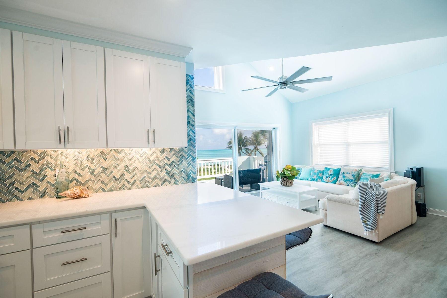 ROYAL POINCIANA 2611