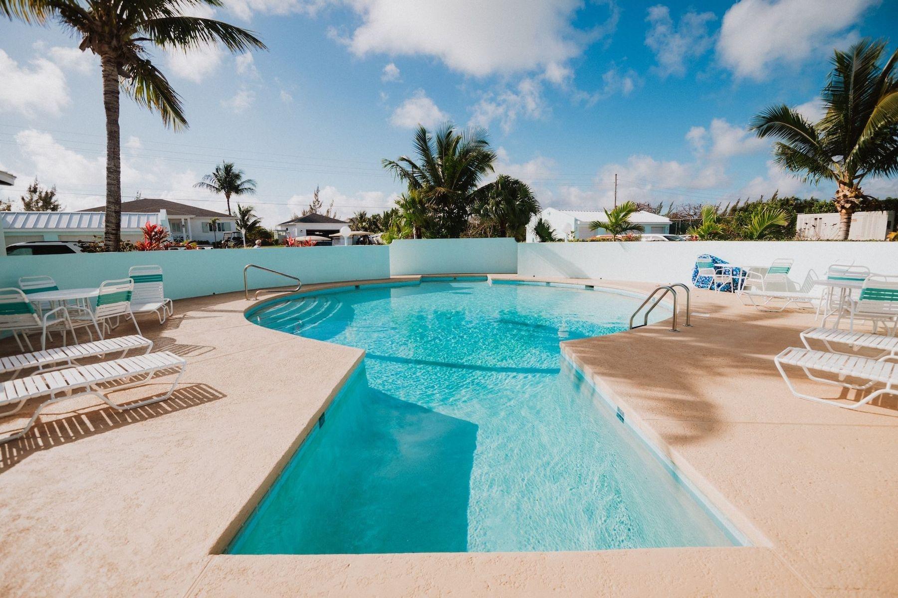 ROYAL POINCIANA 2611