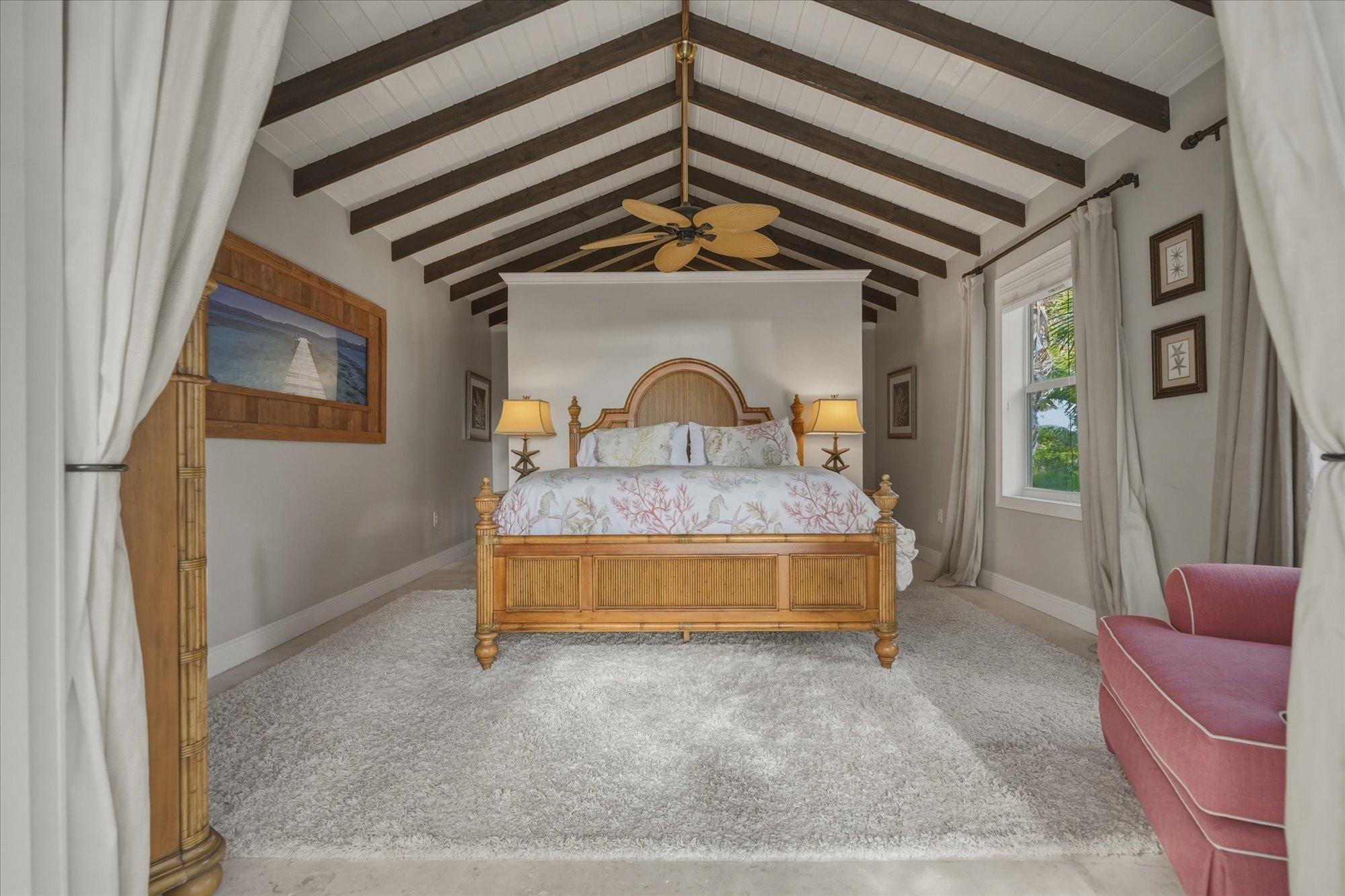 CROWN PIGEON ISLAND & CAY