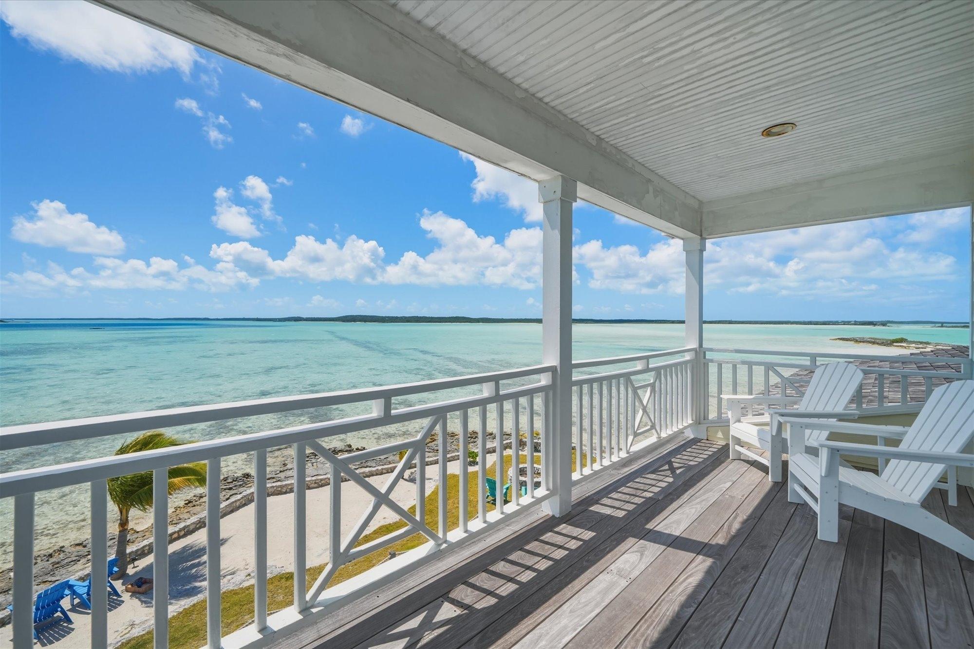 CROWN PIGEON ISLAND & CAY